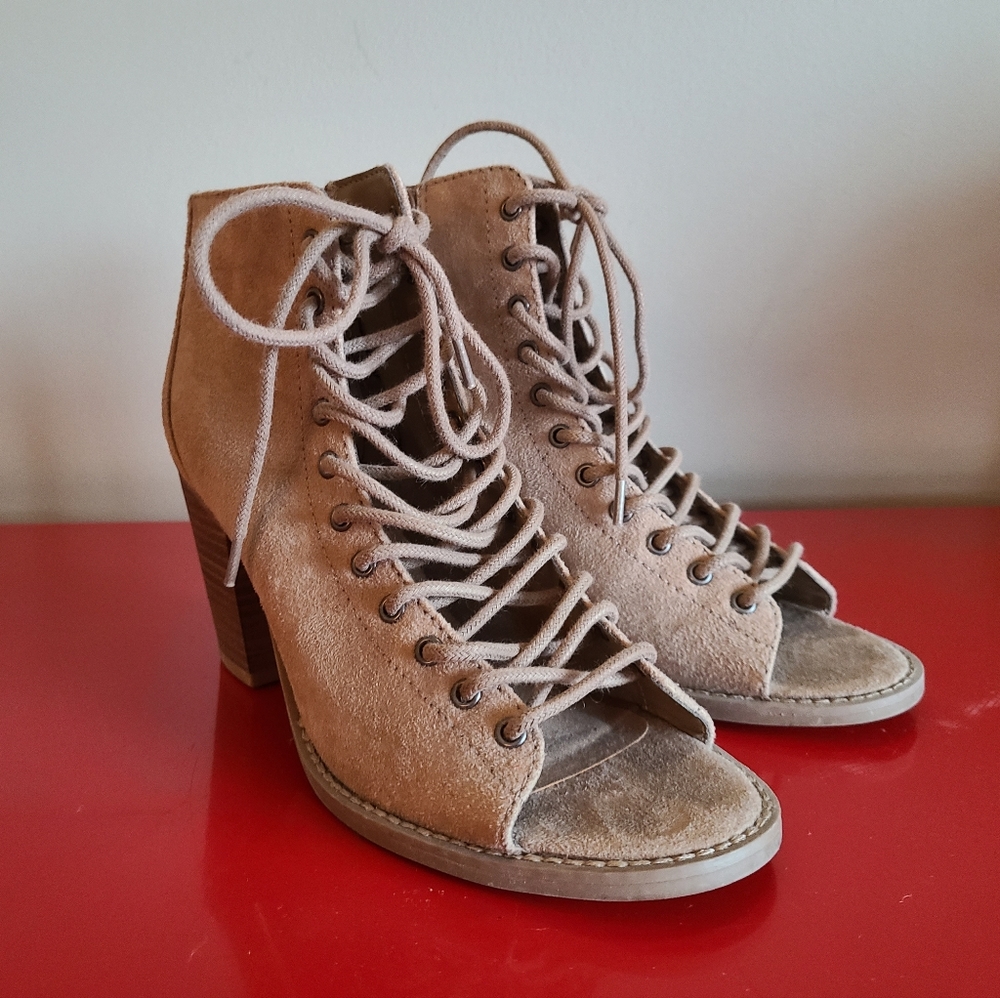 Tan suede lace-up wedges with zipper inside enclosure, size 7.5